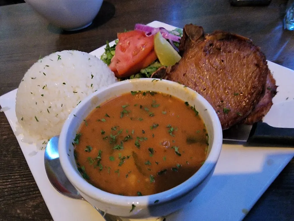 Pork Chop Dinner or Chuleta Kancan